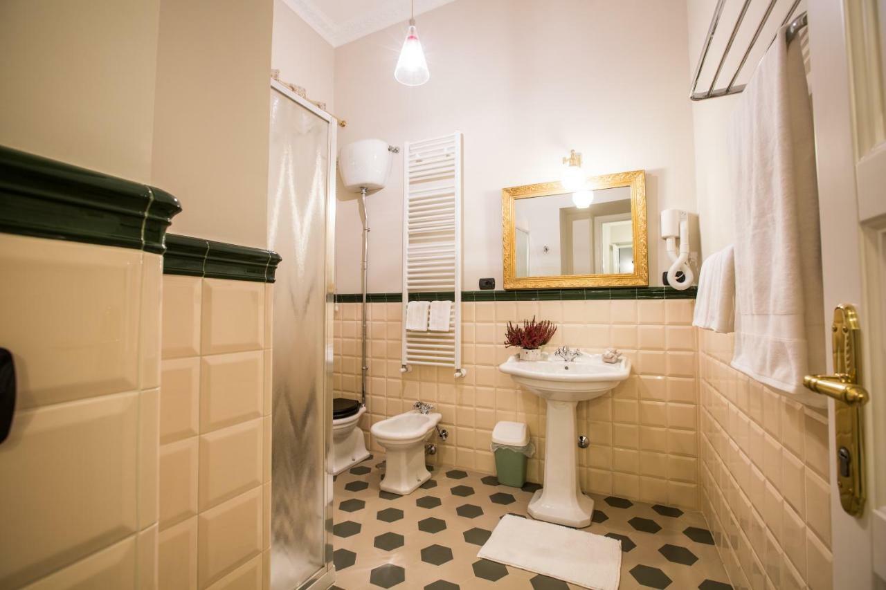 Art Nouveau Roma Colosseo Suites Екстериор снимка