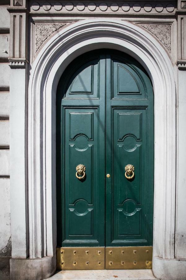 Art Nouveau Roma Colosseo Suites Екстериор снимка