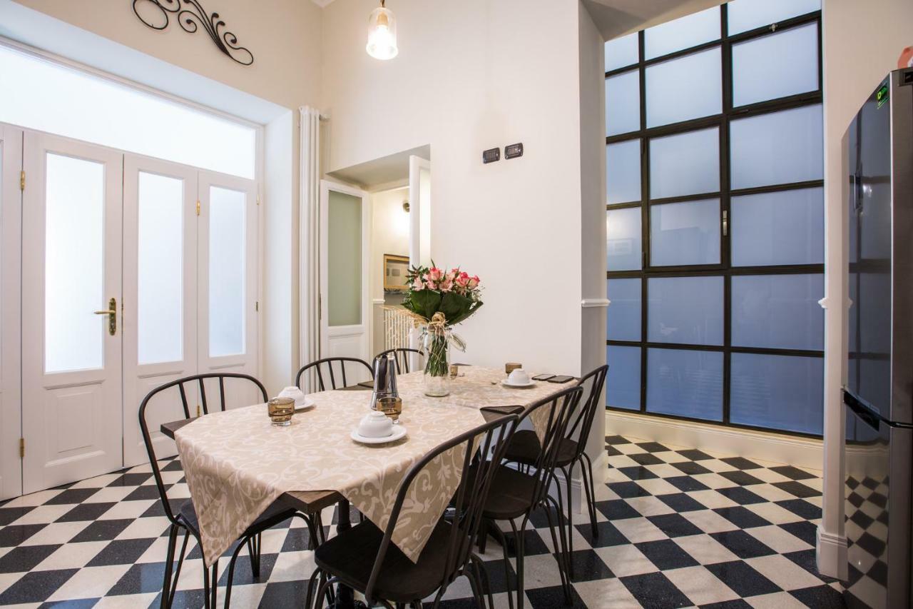 Art Nouveau Roma Colosseo Suites Екстериор снимка